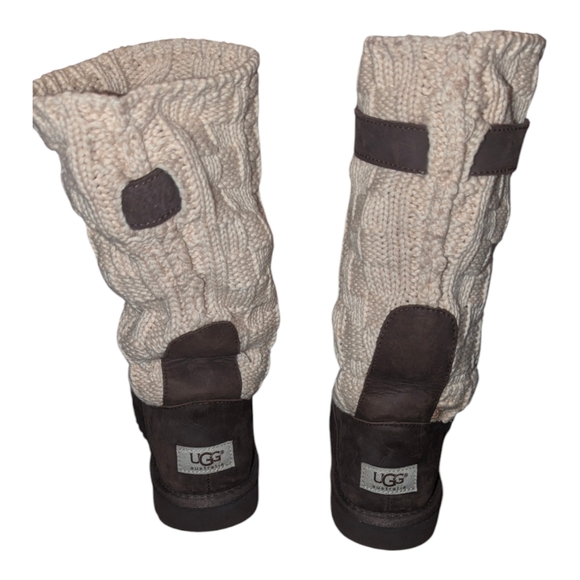 UGG Cassidee Chocolate Boots Size 6.5 Women - Picture 10 of 15